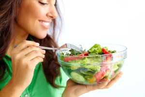 Read more about the article What is Mindful Eating? Your Complete Guide to Enjoying Your Food More